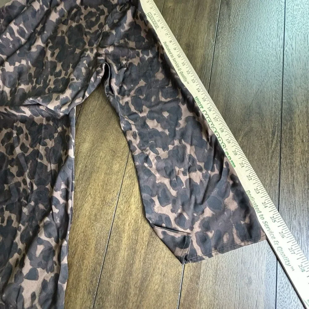 GAP satin leopard